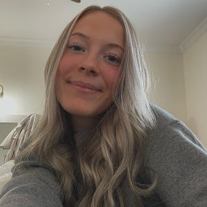 Meet your Posher, Annie chantel